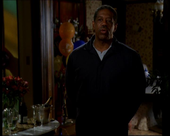 Charmed-Online-dot-616TheCourtshipOfWyattsFather1496.jpg Charmed-Online-dot-616TheCourtshipOfWyattsFather1496.jpg