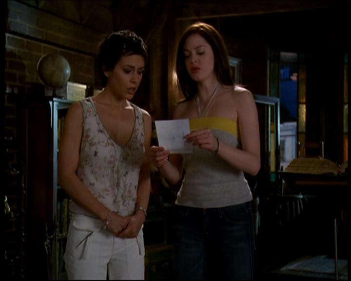 Charmed-Online-dot-616TheCourtshipOfWyattsFather1557.jpg