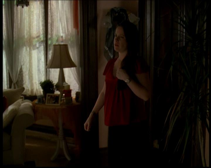 Charmed-Online-dot-617HydeSchoolReunion0008.jpg Charmed-Online-dot-617HydeSchoolReunion0008.jpg