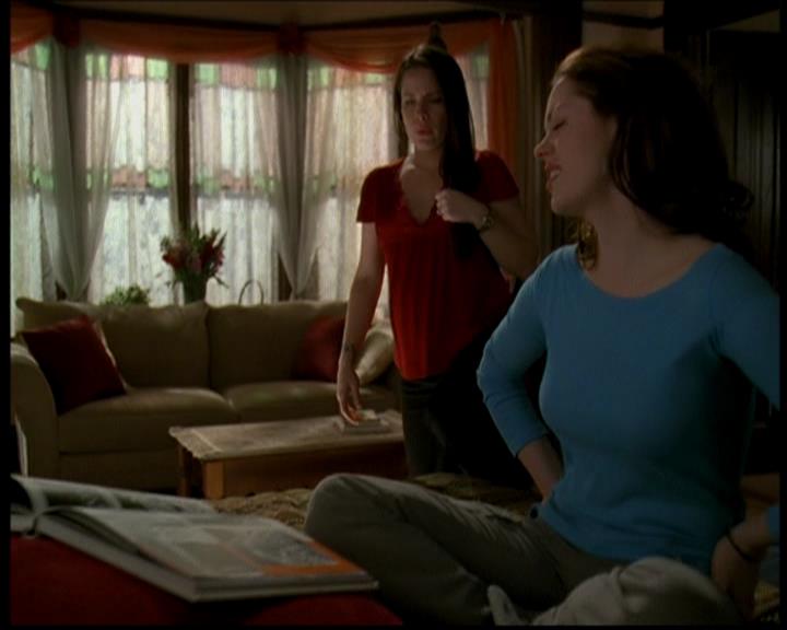 Charmed-Online-dot-617HydeSchoolReunion0012.jpg Charmed-Online-dot-617HydeSchoolReunion0012.jpg