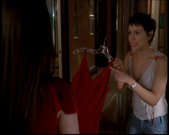 Charmed-Online-dot-617HydeSchoolReunion0069.jpg Charmed-Online-dot-617HydeSchoolReunion0069.jpg