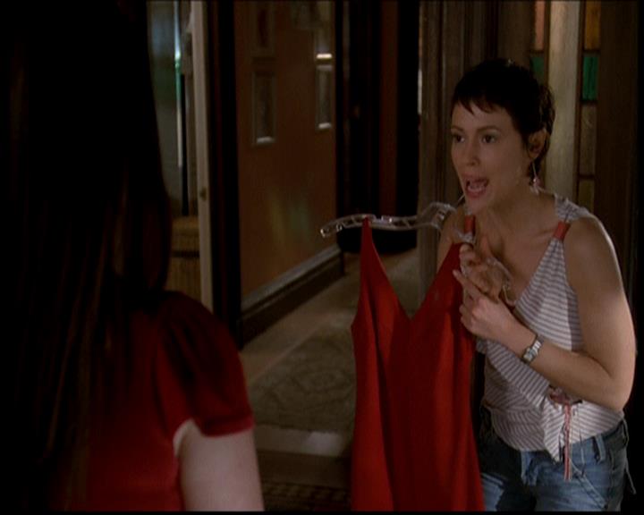 Charmed-Online-dot-617HydeSchoolReunion0071.jpg Charmed-Online-dot-617HydeSchoolReunion0071.jpg