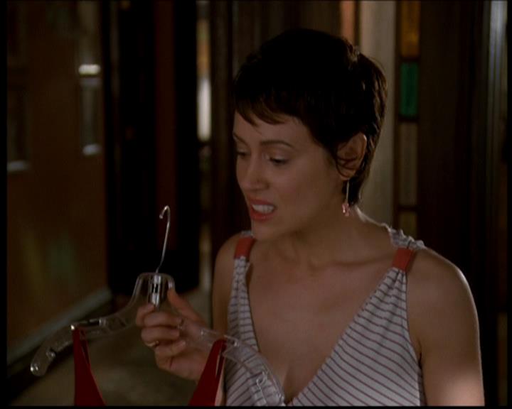 Charmed-Online-dot-617HydeSchoolReunion0090.jpg Charmed-Online-dot-617HydeSchoolReunion0090.jpg