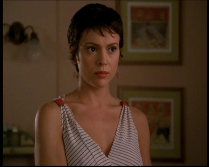 Charmed-Online-dot-617HydeSchoolReunion0179.jpg Charmed-Online-dot-617HydeSchoolReunion0179.jpg