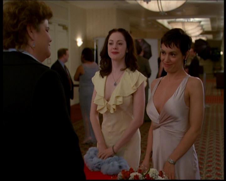 Charmed-Online-dot-617HydeSchoolReunion0414.jpg Charmed-Online-dot-617HydeSchoolReunion0414.jpg