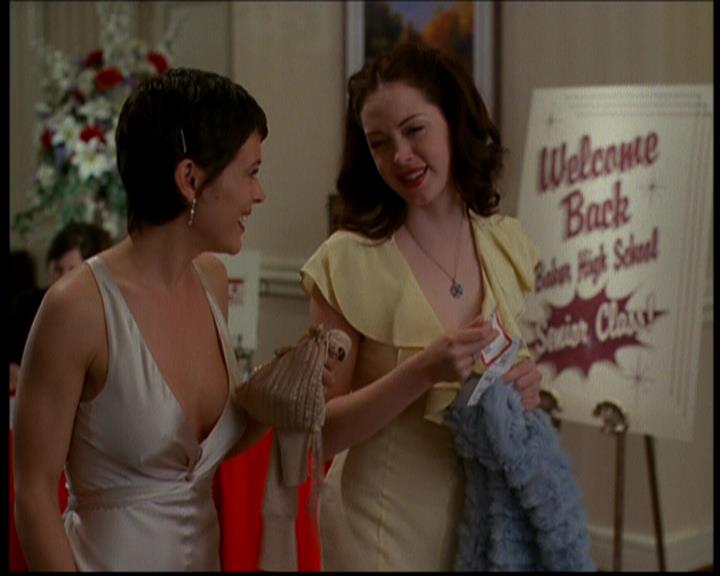 Charmed-Online-dot-617HydeSchoolReunion0441.jpg