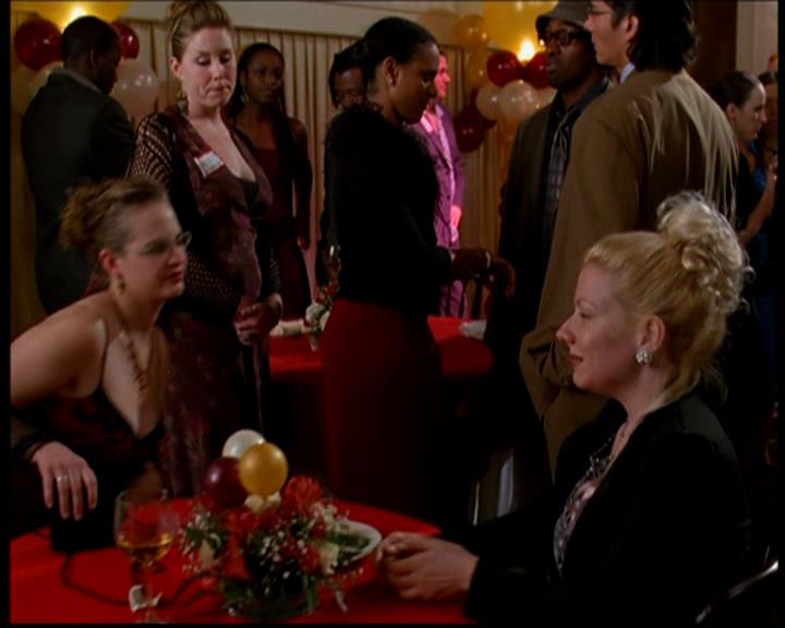 Charmed-Online-dot-617HydeSchoolReunion0464.jpg