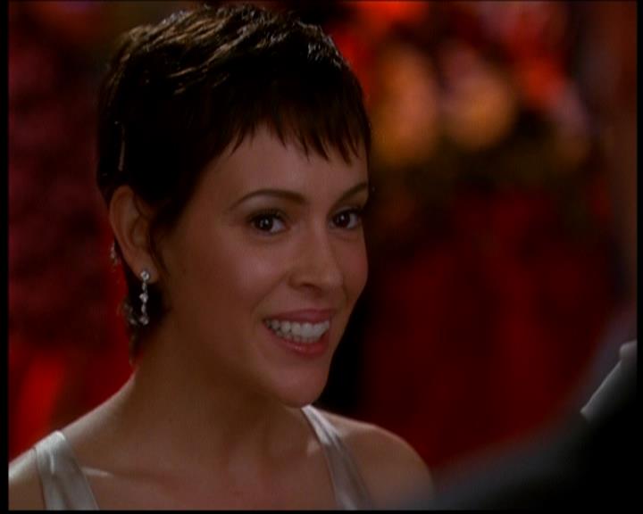 Charmed-Online-dot-617HydeSchoolReunion0543.jpg