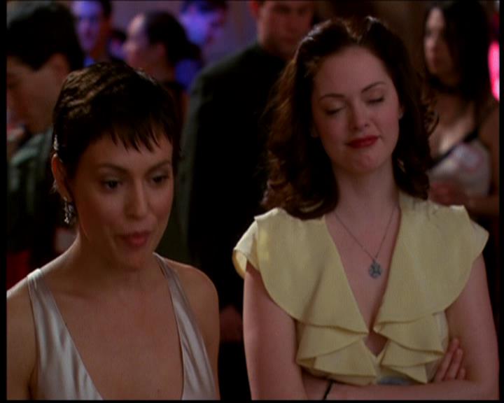 Charmed-Online-dot-617HydeSchoolReunion0561.jpg