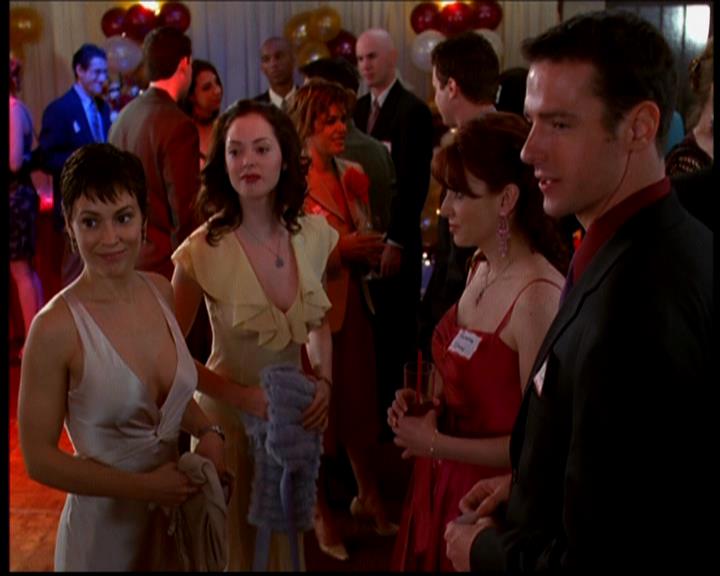 Charmed-Online-dot-617HydeSchoolReunion0581.jpg