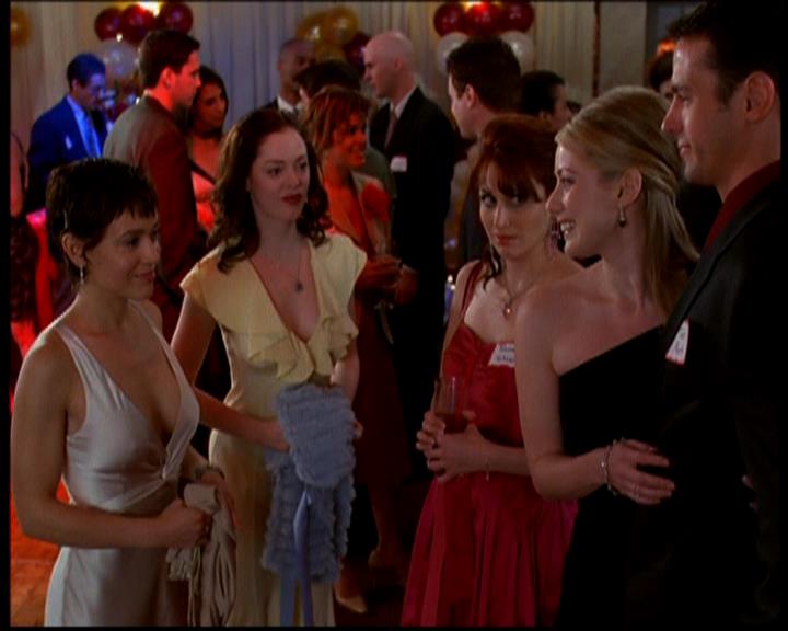 Charmed-Online-dot-617HydeSchoolReunion0584.jpg