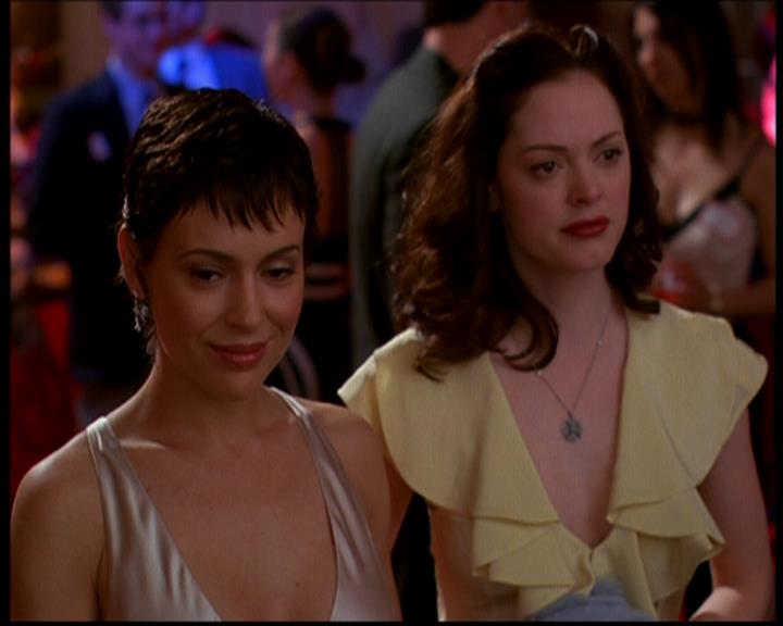 Charmed-Online-dot-617HydeSchoolReunion0588.jpg