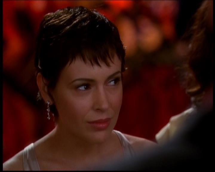 Charmed-Online-dot-617HydeSchoolReunion0606.jpg