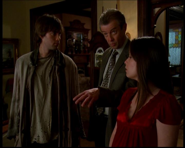 Charmed-Online-dot-617HydeSchoolReunion0749.jpg