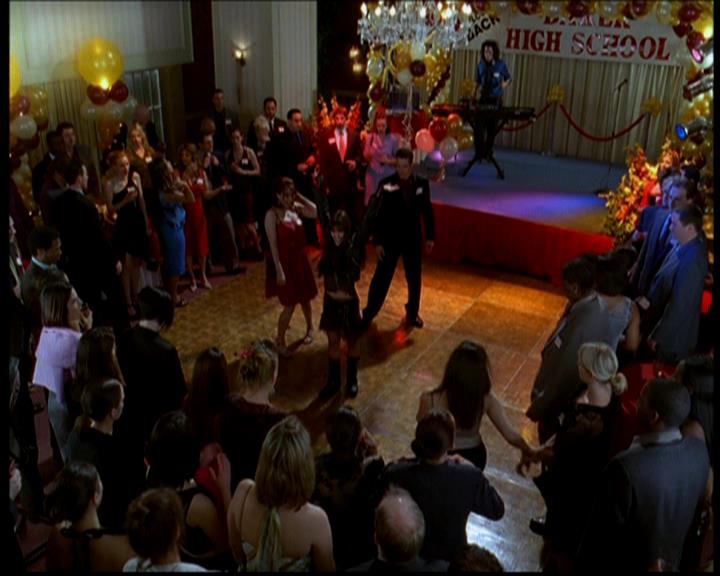 Charmed-Online-dot-617HydeSchoolReunion0988.jpg