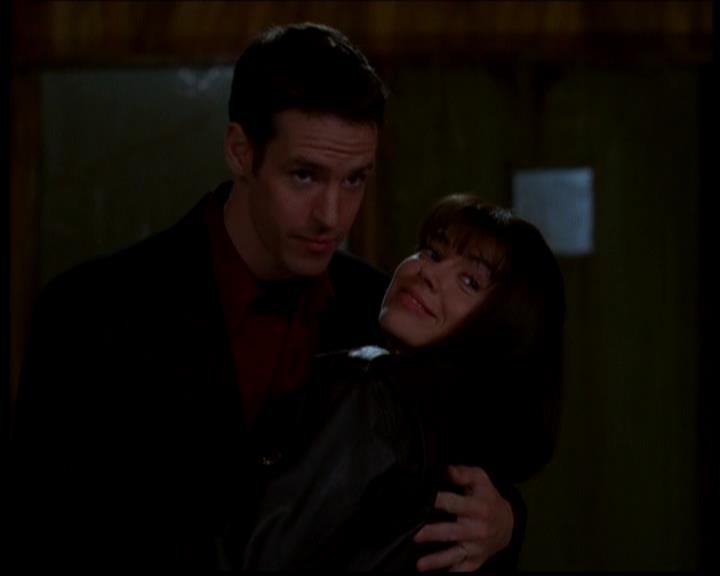 Charmed-Online-dot-617HydeSchoolReunion1275.jpg Charmed-Online-dot-617HydeSchoolReunion1275.jpg