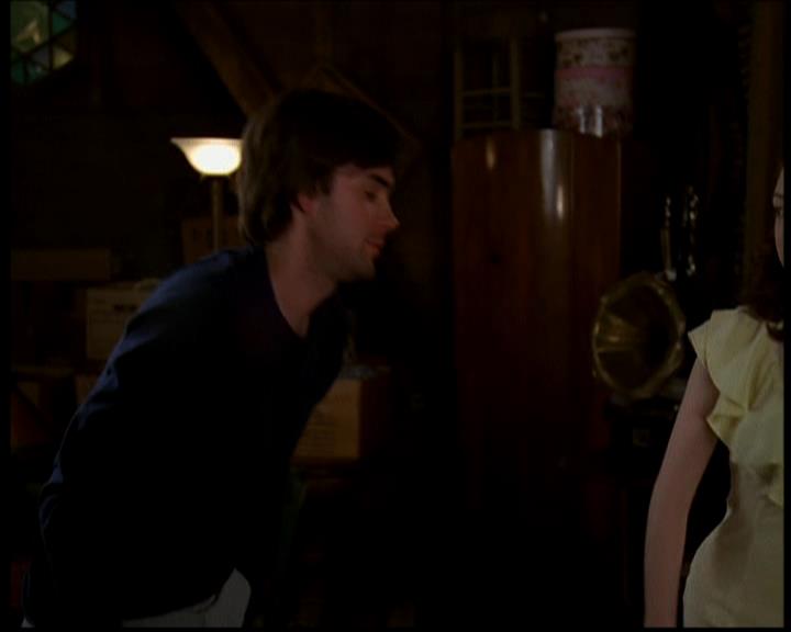 Charmed-Online-dot-617HydeSchoolReunion1429.jpg Charmed-Online-dot-617HydeSchoolReunion1429.jpg