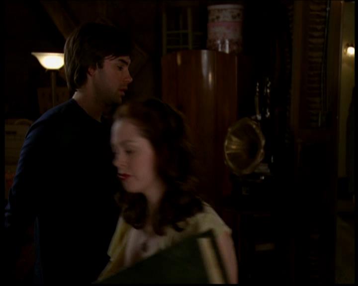 Charmed-Online-dot-617HydeSchoolReunion1431.jpg Charmed-Online-dot-617HydeSchoolReunion1431.jpg