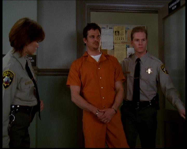 Charmed-Online-dot-617HydeSchoolReunion1449.jpg Charmed-Online-dot-617HydeSchoolReunion1449.jpg