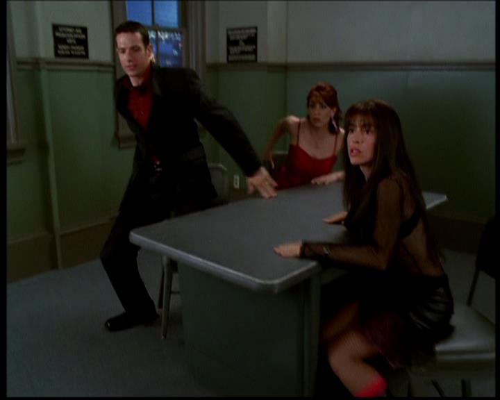 Charmed-Online-dot-617HydeSchoolReunion1496.jpg Charmed-Online-dot-617HydeSchoolReunion1496.jpg