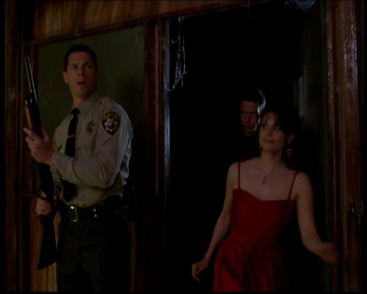 Charmed-Online-dot-617HydeSchoolReunion1544.jpg Charmed-Online-dot-617HydeSchoolReunion1544.jpg