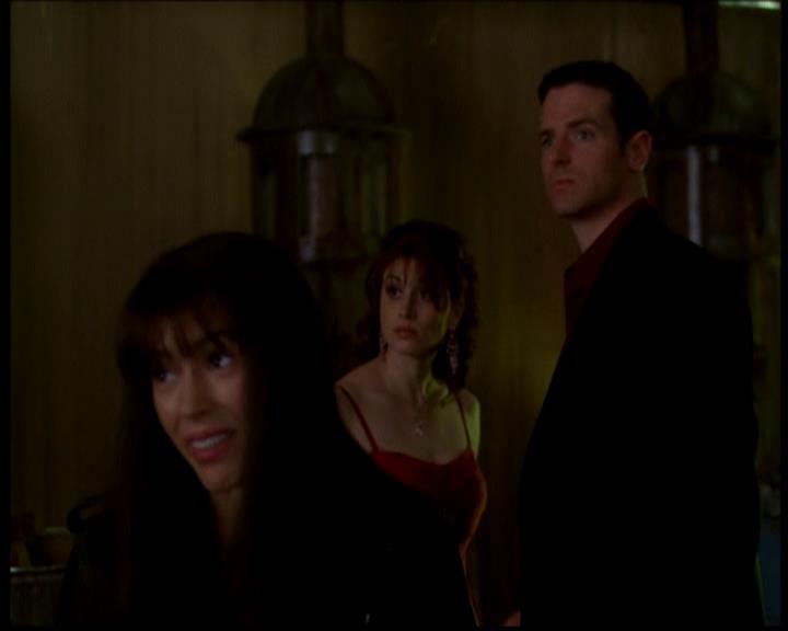 Charmed-Online-dot-617HydeSchoolReunion1555.jpg Charmed-Online-dot-617HydeSchoolReunion1555.jpg