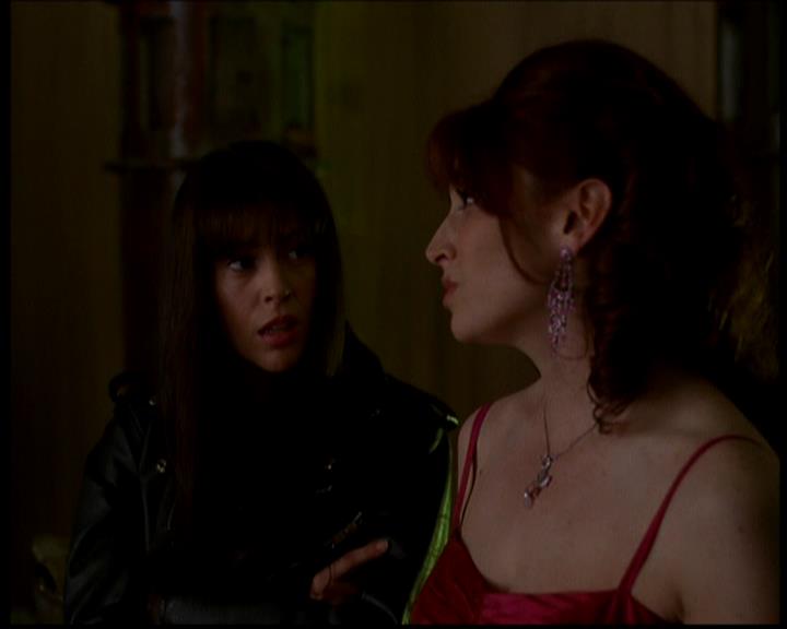 Charmed-Online-dot-617HydeSchoolReunion1613.jpg