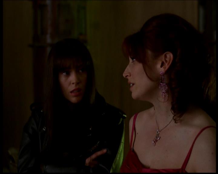 Charmed-Online-dot-617HydeSchoolReunion1614.jpg