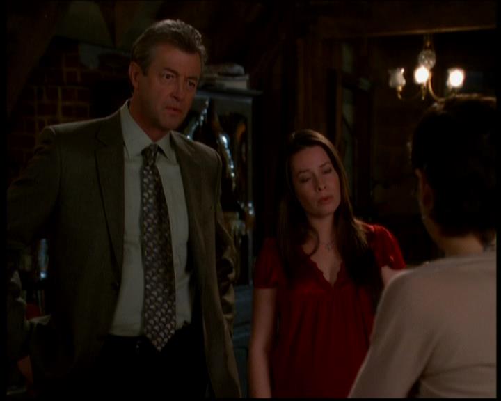 Charmed-Online-dot-617HydeSchoolReunion1835.jpg Charmed-Online-dot-617HydeSchoolReunion1835.jpg