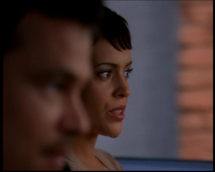 Charmed-Online-dot-617HydeSchoolReunion1889.jpg Charmed-Online-dot-617HydeSchoolReunion1889.jpg