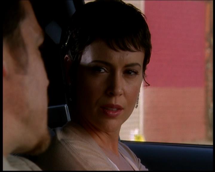 Charmed-Online-dot-617HydeSchoolReunion1922.jpg