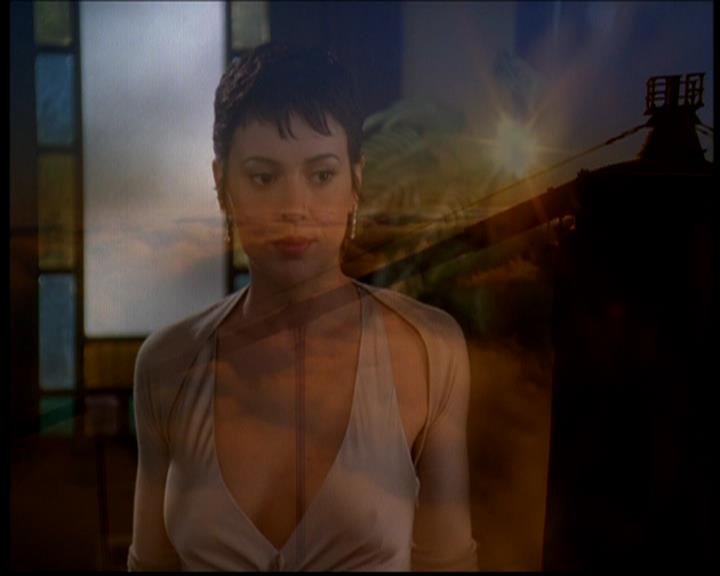 Charmed-Online-dot-617HydeSchoolReunion2219.jpg