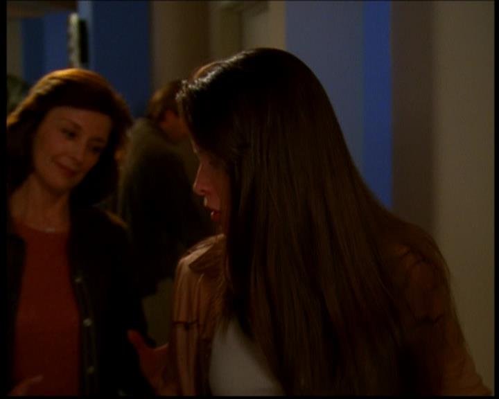 Charmed-Online-dot-618SpinCity0076.jpg