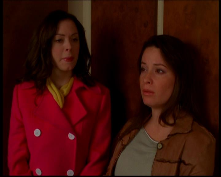 Charmed-Online-dot-618SpinCity0124.jpg