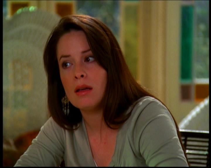 Charmed-Online-dot-618SpinCity0369.jpg