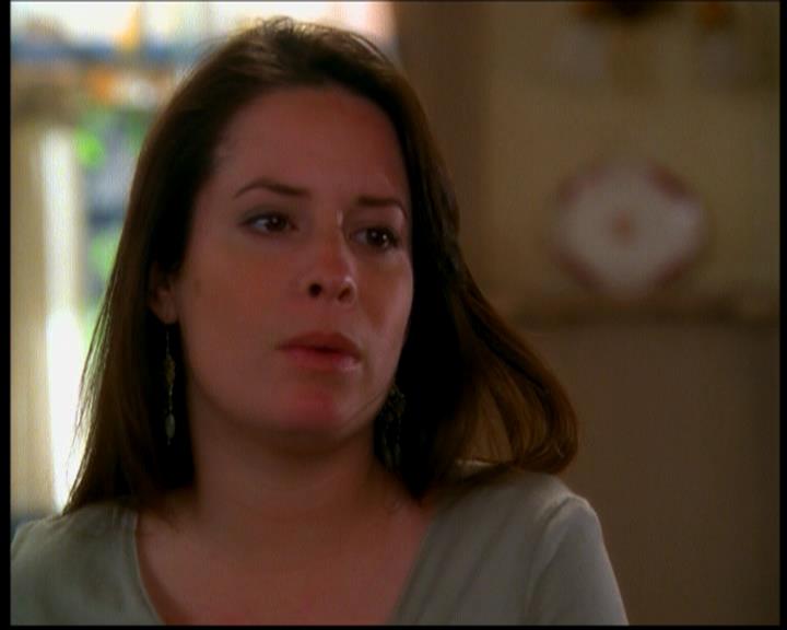 Charmed-Online-dot-618SpinCity0533.jpg