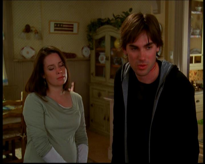 Charmed-Online-dot-618SpinCity0545.jpg