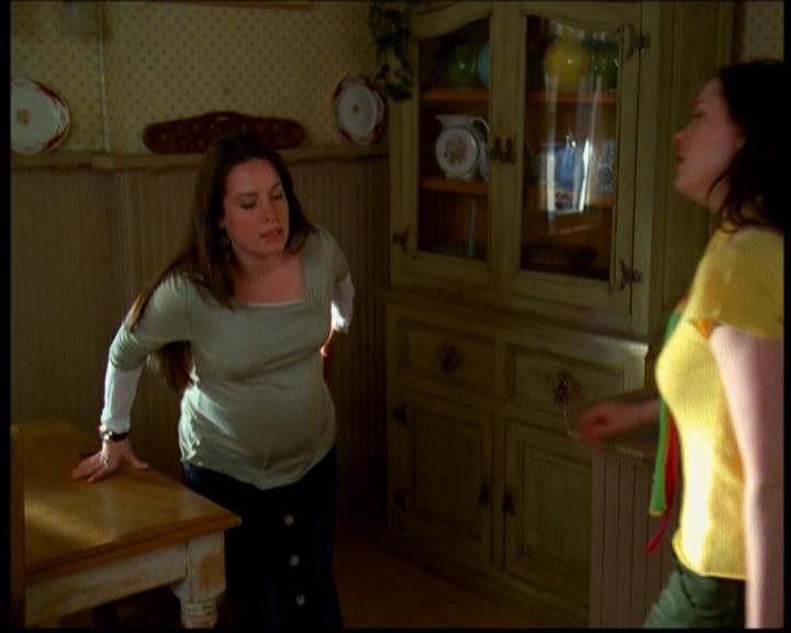 Charmed-Online-dot-618SpinCity0551.jpg