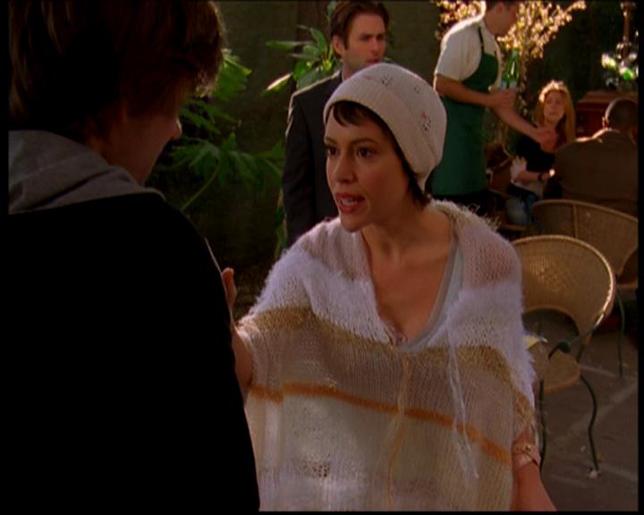 Charmed-Online-dot-618SpinCity0656.jpg
