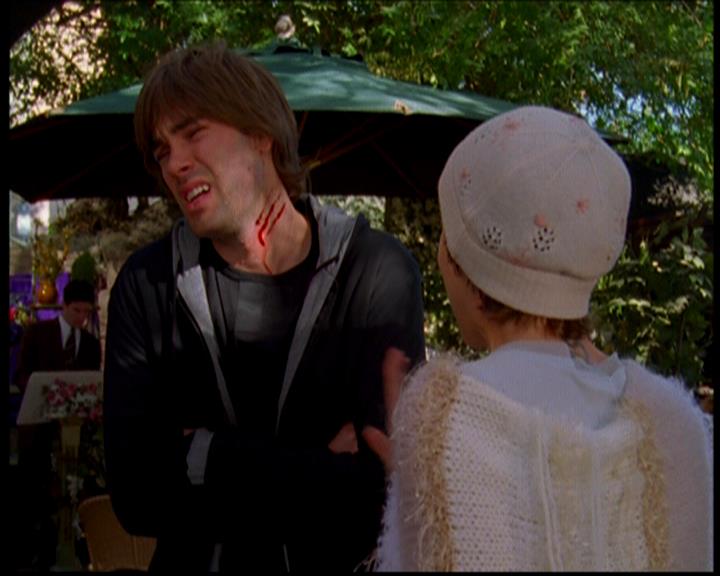 Charmed-Online-dot-618SpinCity0657.jpg