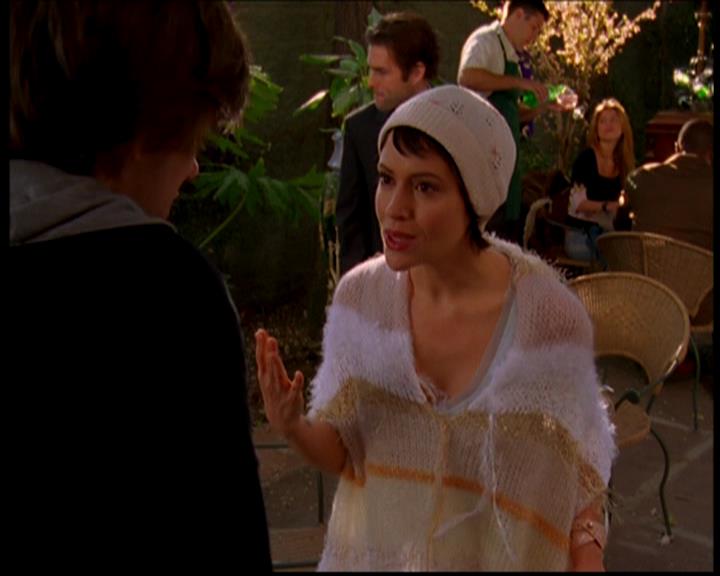 Charmed-Online-dot-618SpinCity0659.jpg