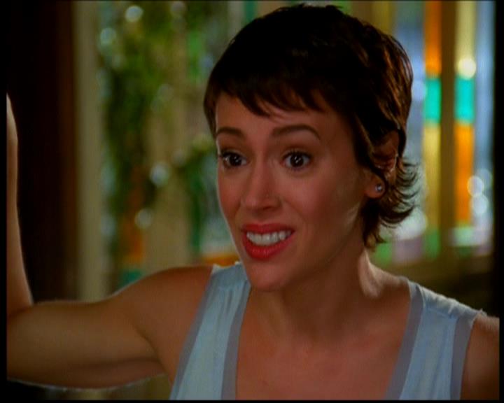 Charmed-Online-dot-618SpinCity0859.jpg