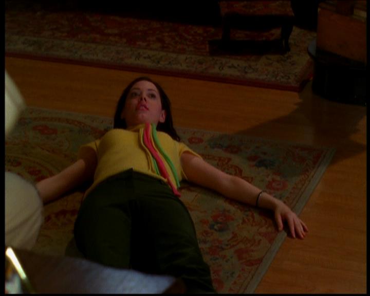 Charmed-Online-dot-618SpinCity0972.jpg