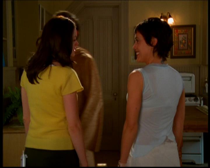 Charmed-Online-dot-618SpinCity1135.jpg