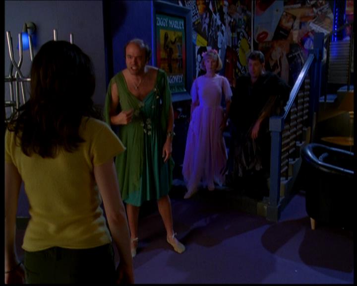 Charmed-Online-dot-618SpinCity1300.jpg