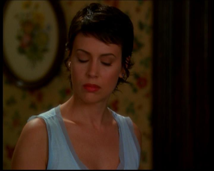 Charmed-Online-dot-618SpinCity1487.jpg