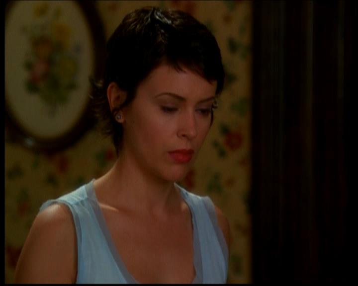 Charmed-Online-dot-618SpinCity1490.jpg