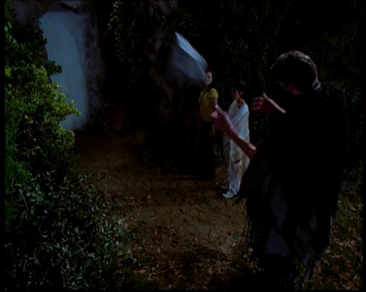 Charmed-Online-dot-618SpinCity1734.jpg