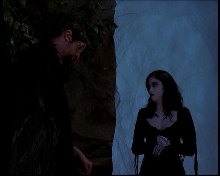 Charmed-Online-dot-618SpinCity1773.jpg