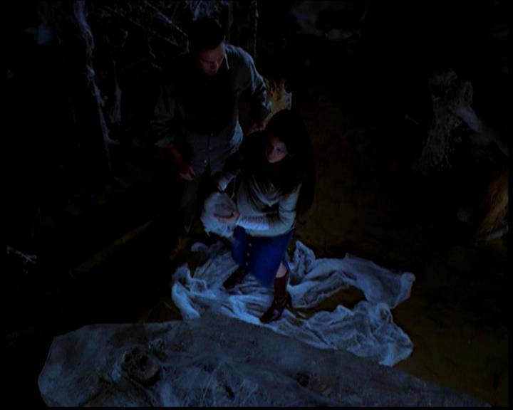 Charmed-Online-dot-618SpinCity1822.jpg